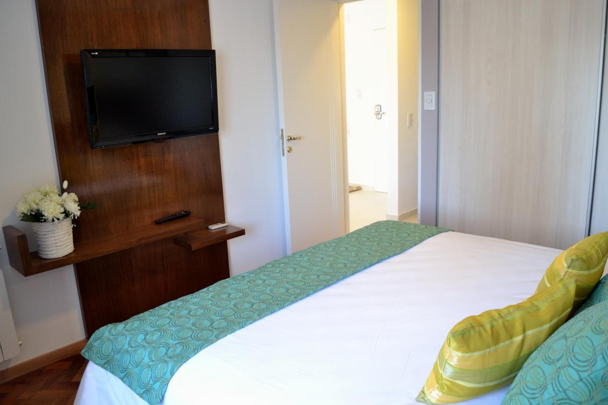 At Suites Кордоба Стая снимка